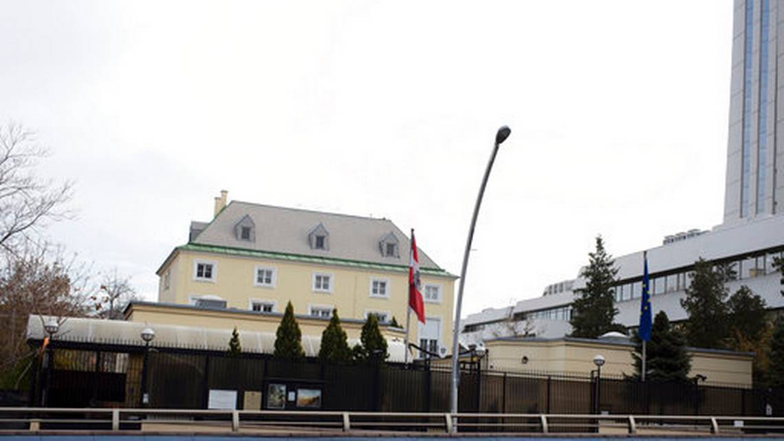 2 detained after shooting near Austrian Embassy in Turkey 1