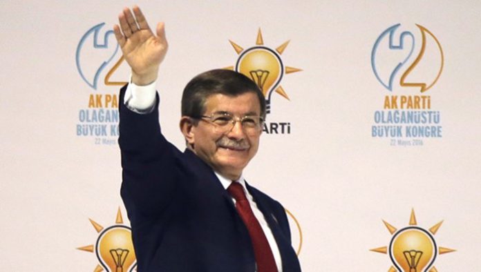 Former PM Davutoğlu poised to become leader of new political party: report 1