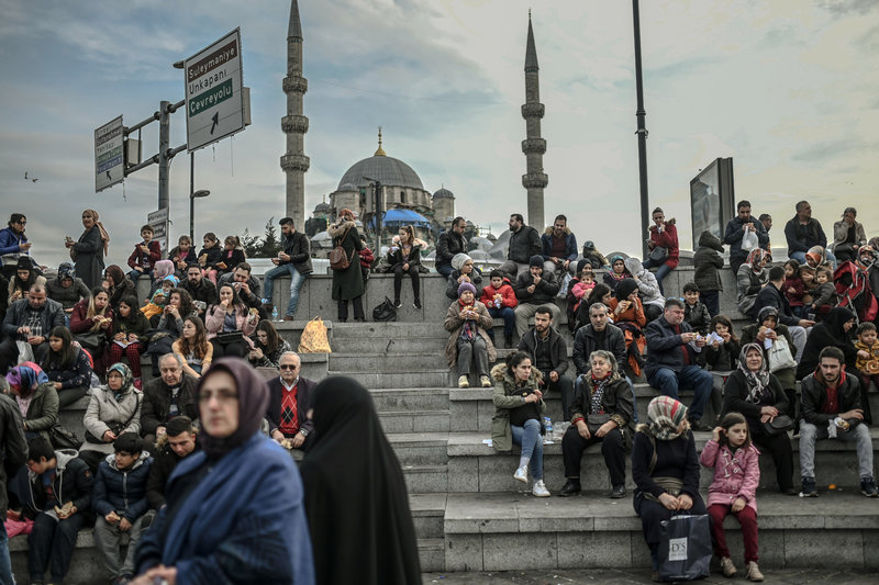 Turks Examine Their Muslim Devotion After Poll Says Faith Could Be Waning 1