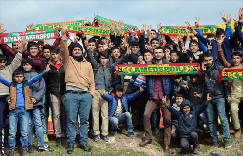 Turkey Kurds: The bitter politics of the football pitch 4