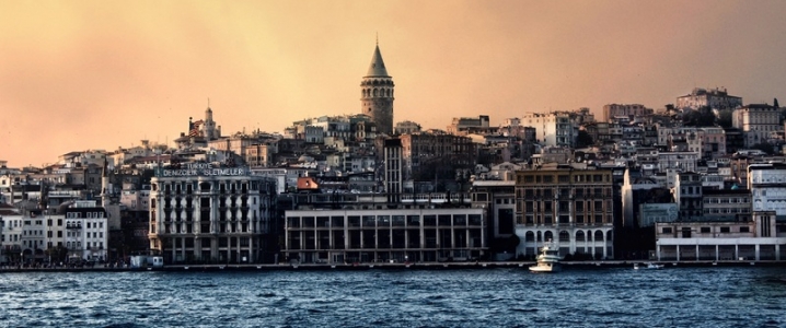 Moody's: Turkey Faces Possible Credit Downgrade 79