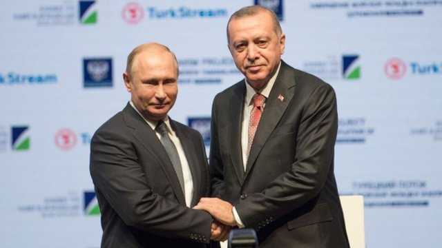 Erdogan and Putin discuss improving ties, ending Ukraine war 1