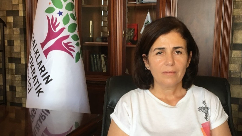 Turkey detains yet another Kurdish mayor on accusations of terrorist links 50