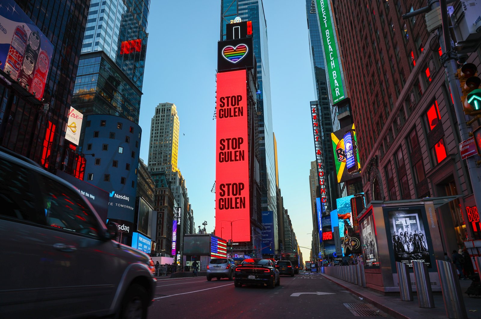 'Stop Gülen' ad displayed in NYC by Erdogan's lickspittles 1
