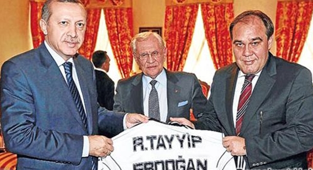 Pro-gov’t media group accused of failing to repay $750 mln to Turkey’s Ziraat Bank 44