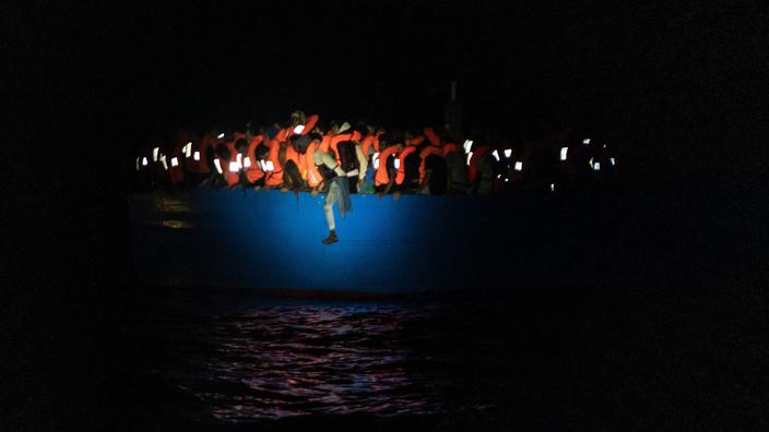 Une opération de sauvetage de migrants au large de la Libye.