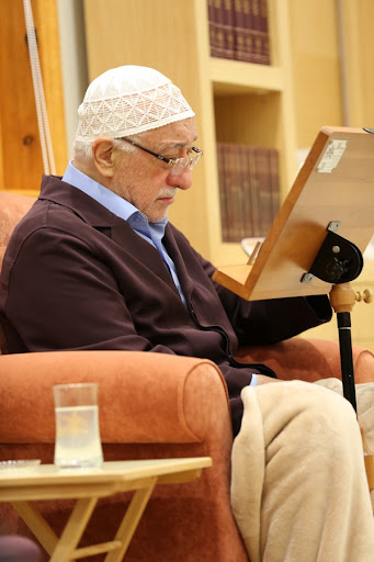 Fethullah Gulen and Scholastic Philosophy 4