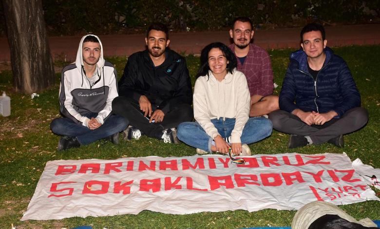 ‘We Can’t Shelter’ movement catches on across Turkey as police detain students in capital 1