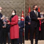 Pro-gov’t journalists showered with awards at ceremony at Erdoğan’s palace 2