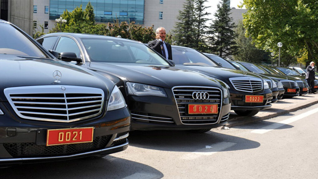 Turkey's Erdogan adding more luxury cars to his fleet amid Turkey’s financial woes 1