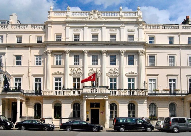 Documents show Turkish diplomats spied on Erdoğan critics in the United Kingdom: report 4