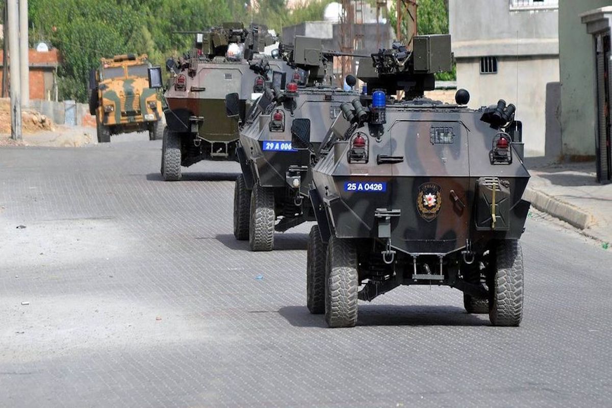 AKP, MHP reject motion to investigate civilian deaths caused by armored vehicles 25