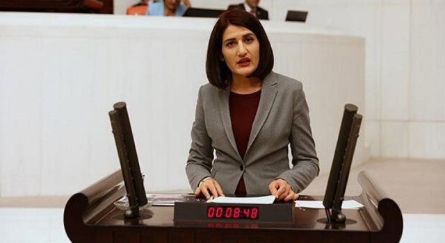 Turkey lifts parliamentary immunity of MP from pro-Kurdish party 1