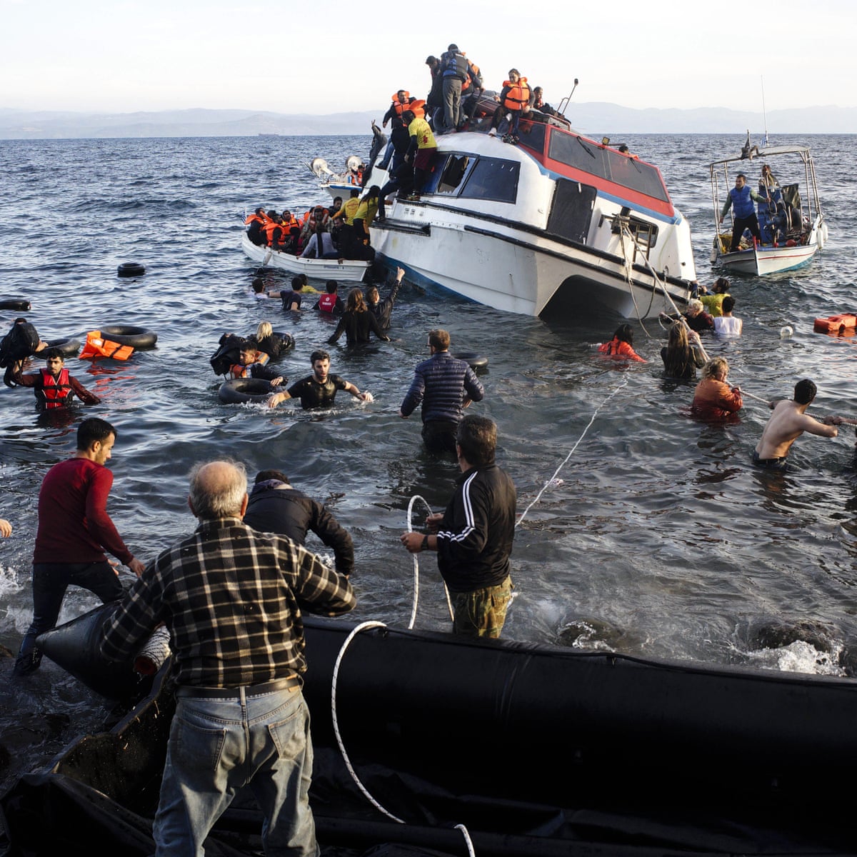 Ukraine or the Middle East? Greece applies varying rules on refugees 2
