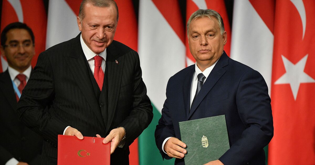 Orban’s big win in Hungary bears lessons for Turkey’s staid opposition
