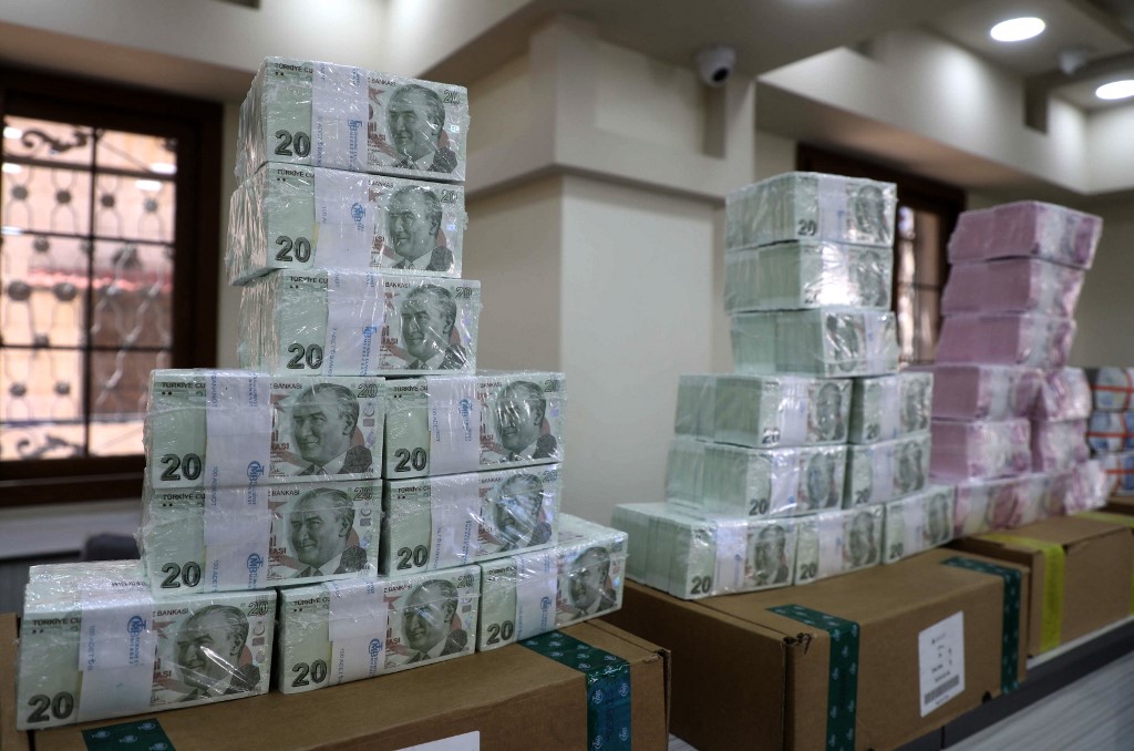 Turkey: Budget deficit reaches 263 billion lira 1