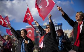 Erdogan outlines future for Turkey, vows new constitution 14