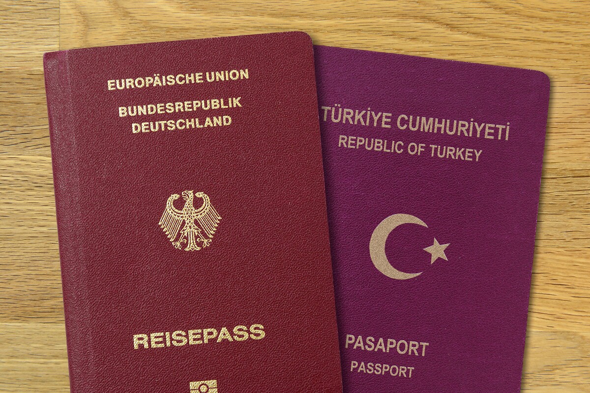 Germany introduces dual citizenship reform 1
