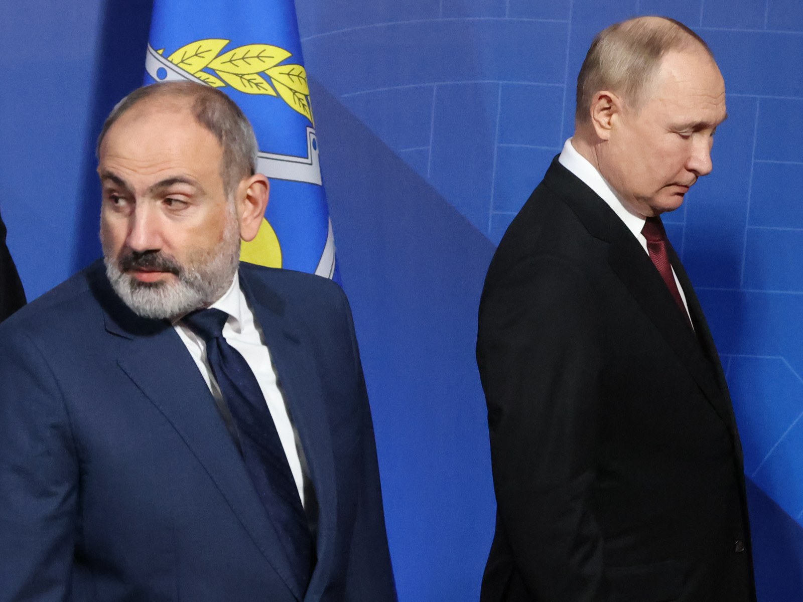Putin’s grip on regional allies loosens again after Armenia snub 4