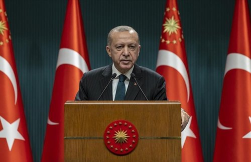 Erdoğan announces lift of age requirement for retirement
