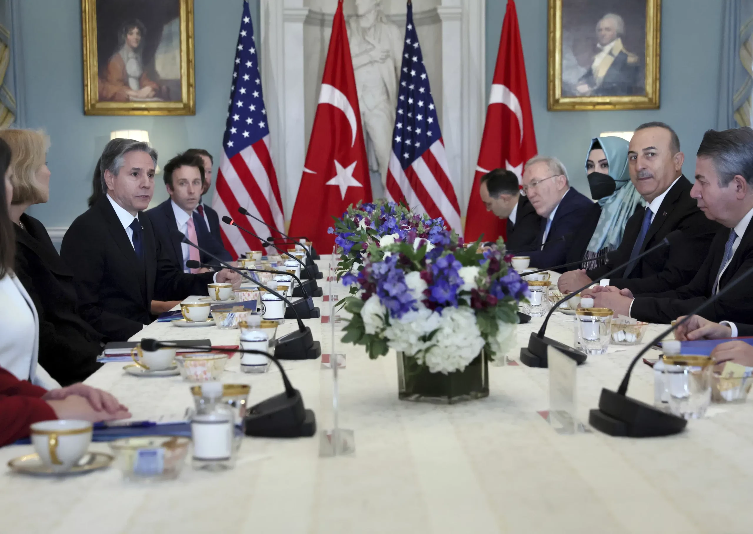 NATO allies US, Turkey try to mend fences but rifts persist 4