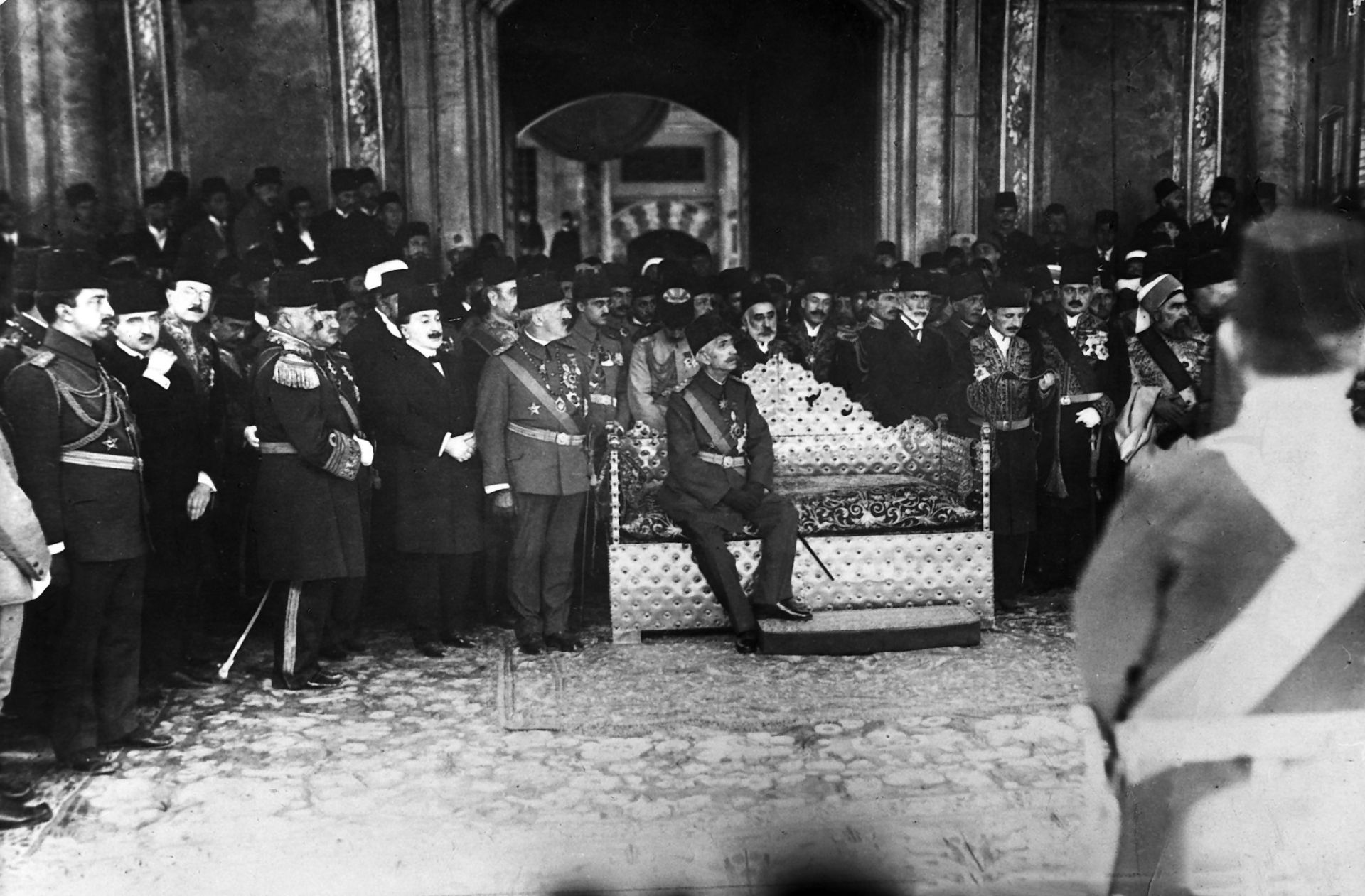 The Long Shadow of the Last Ottoman Sultan 1