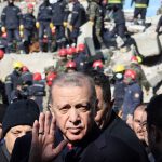 Erdogan tours earthquake zone as casualty count rises 