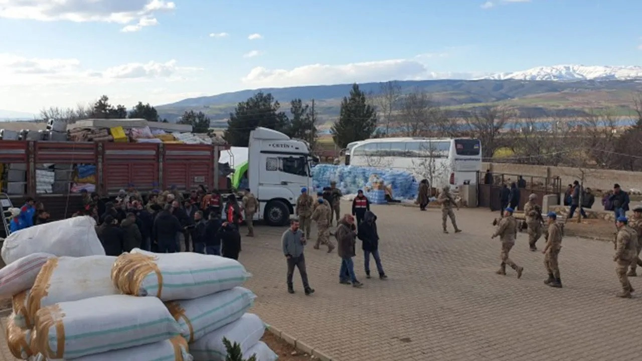 Turkish governor’s office takes over HDP quake aid center’s operations 1