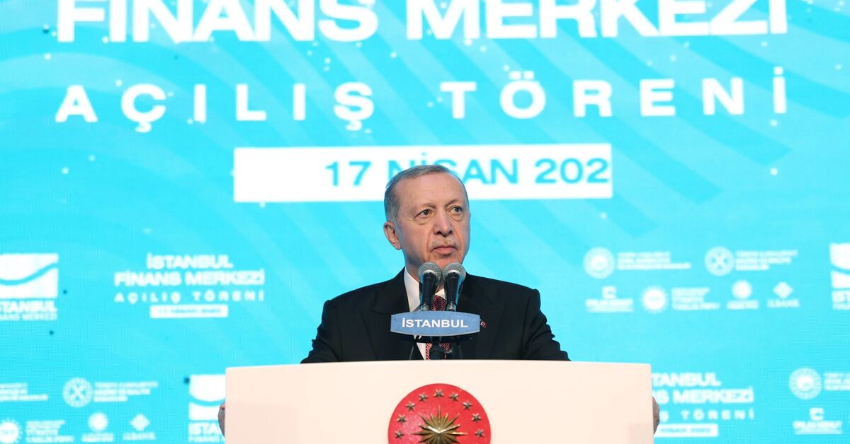 Turkey's Erdogan opens half-empty financial hub in Istanbul ahead of polls 