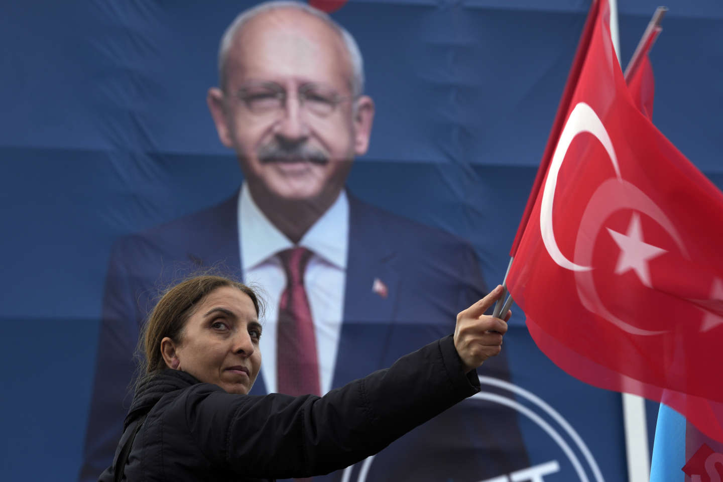 Au meeting de Kemal Kiliçdaroglu, le candidat qui défie le président turc : « Pomme de terre, oignon, au revoir Erdogan ! »