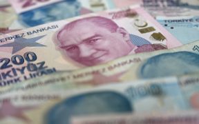 Turkish lira falls to record low after mainstream economy tsar takes office 45