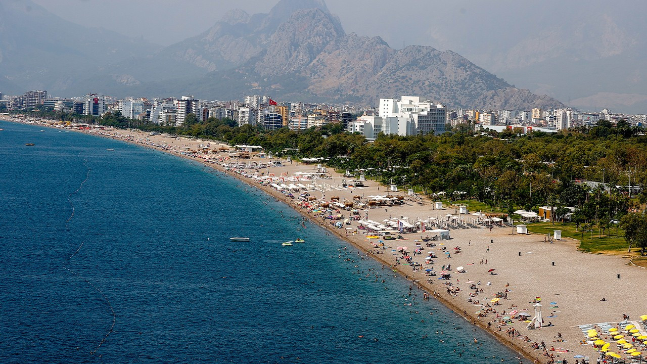 Foreign residents leave Antalya due to rising cost of living 110