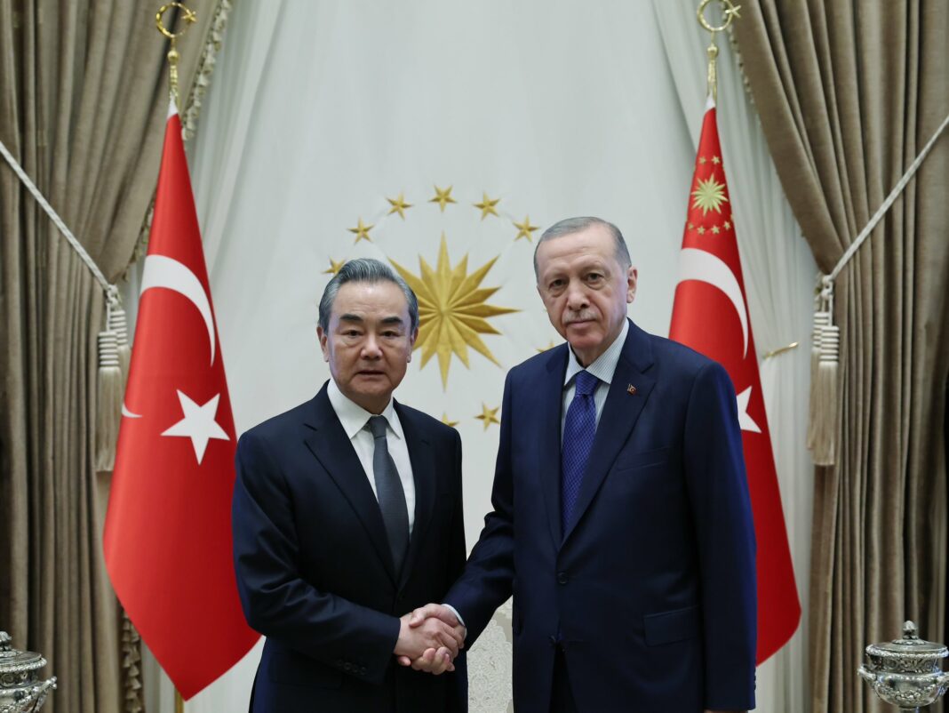 Uyghurs in Turkey protest Chinese foreign minister’s visit, citing ongoing persecution in Xinjiang 1