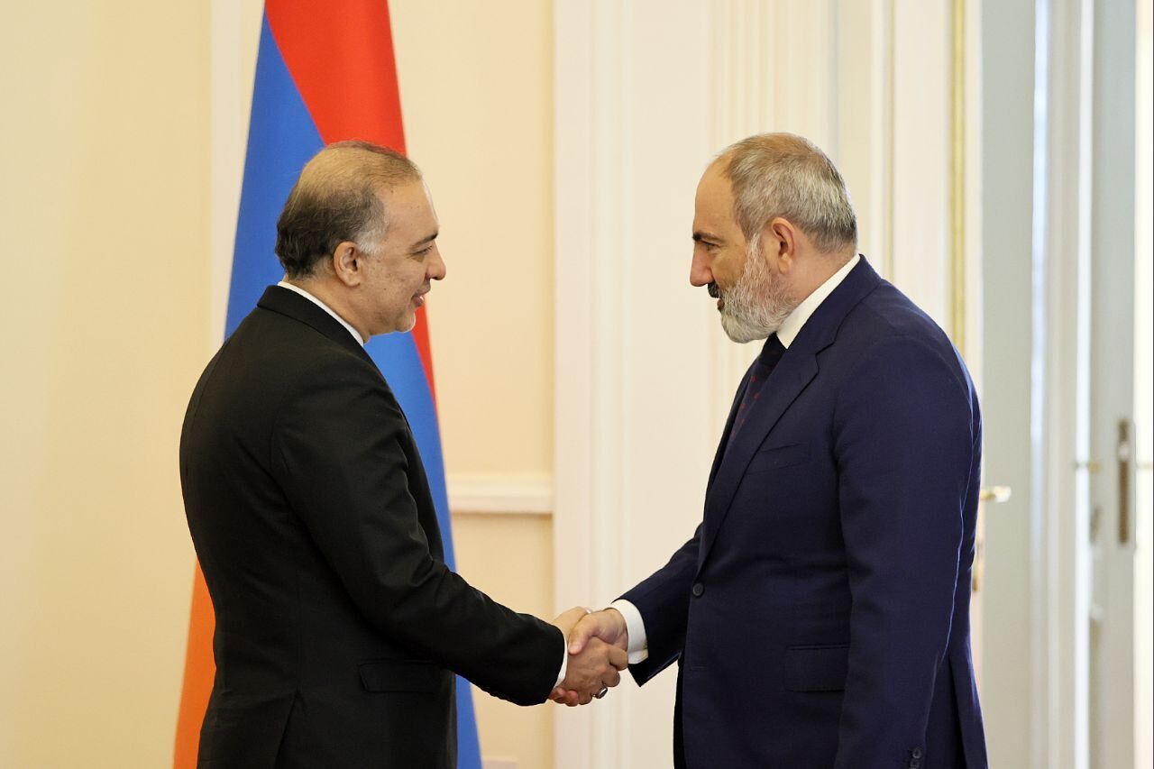 Iran reiterates commitment to Armenia's territorial integrity 6